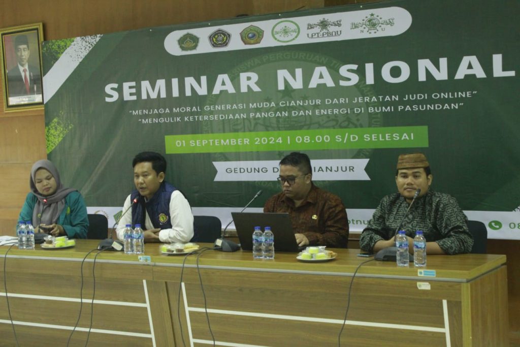 bem ptnu cianjur pada kegiatan seminar nasional